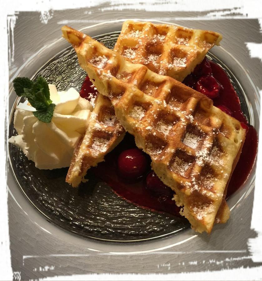 Schwanstetten Der Schwan Hotel & Restaurant מראה חיצוני תמונה