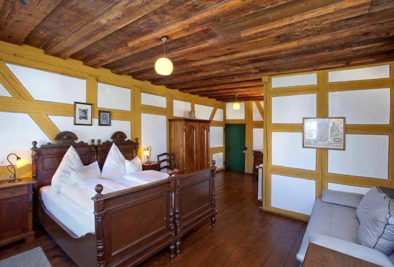 Schwanstetten Der Schwan Hotel & Restaurant מראה חיצוני תמונה